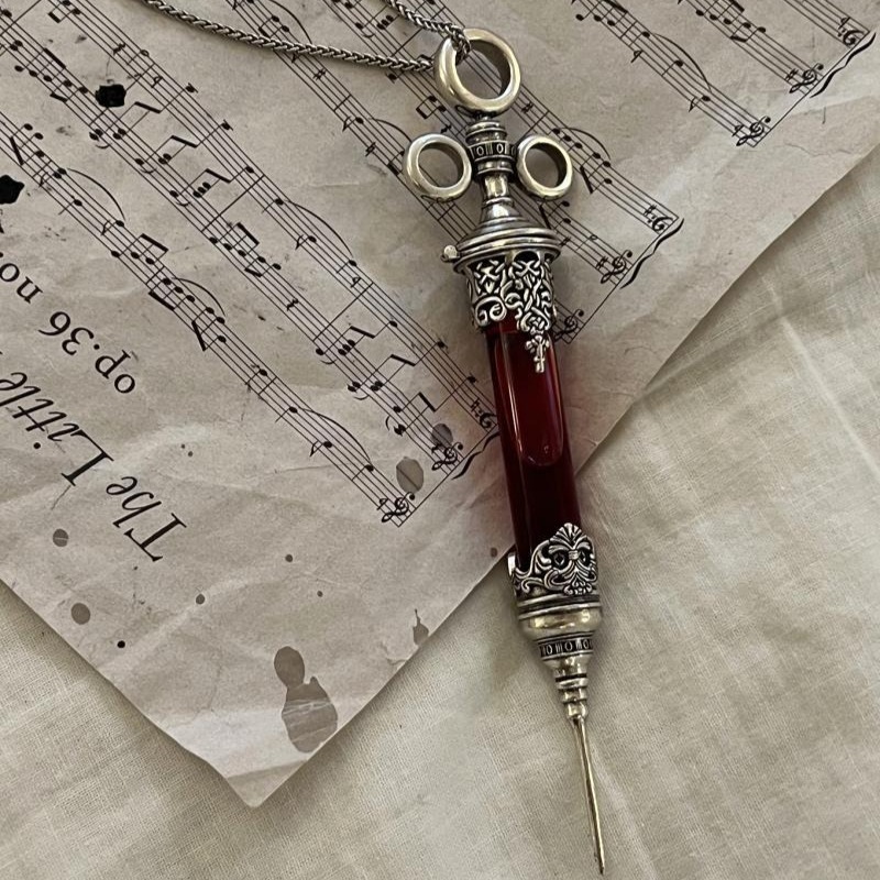 Body Jewelry Goth - Collier pendentif seringue gothique vintage, breloque