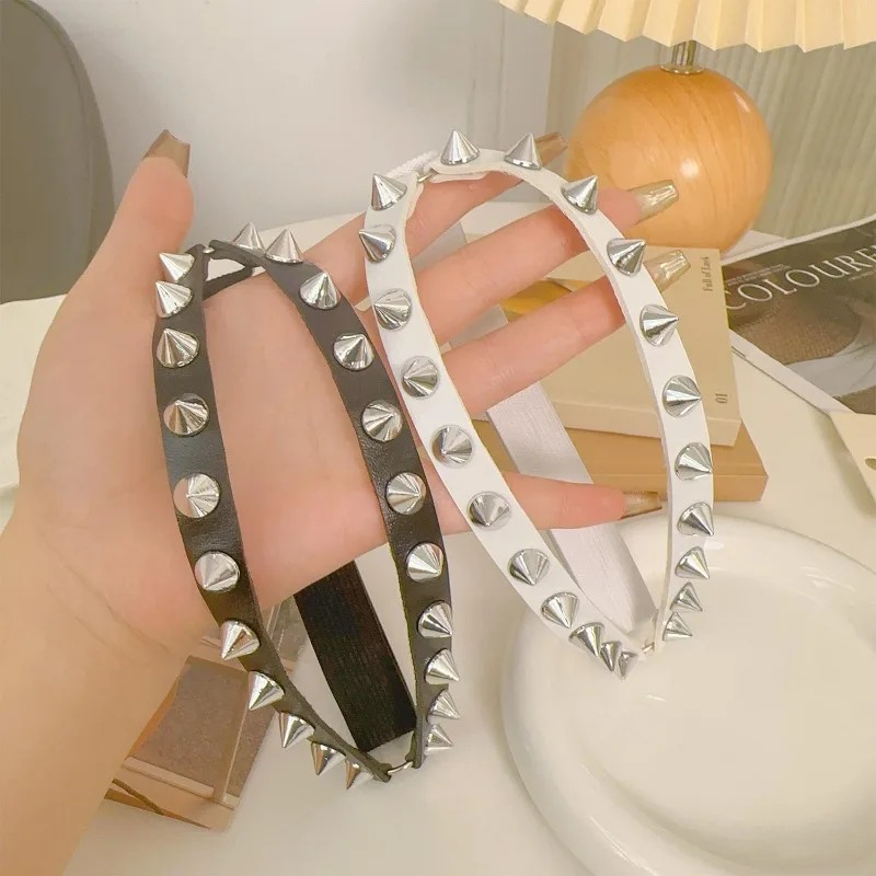 Jarretière à double rangée de  - Body Jewelry Goth avis et prix