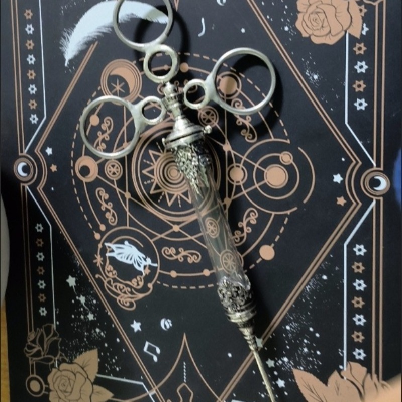 Collier pendentif seringue got - Body Jewelry Goth avis et prix